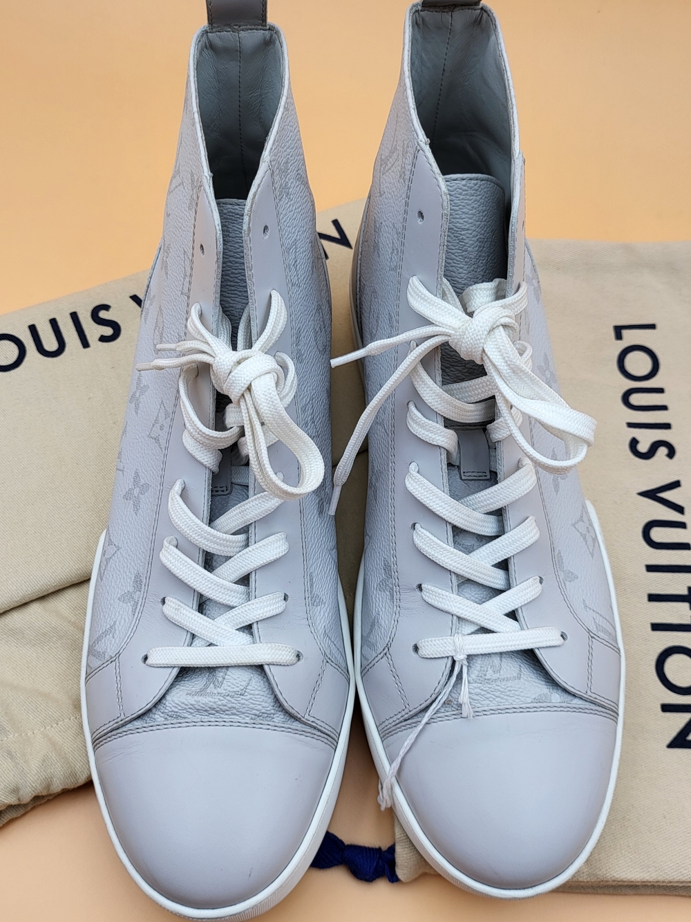 Louis Vuitton Match Up Sneaker Gray LV Monogram Leather, Authentic!! - Picture 4 of 16